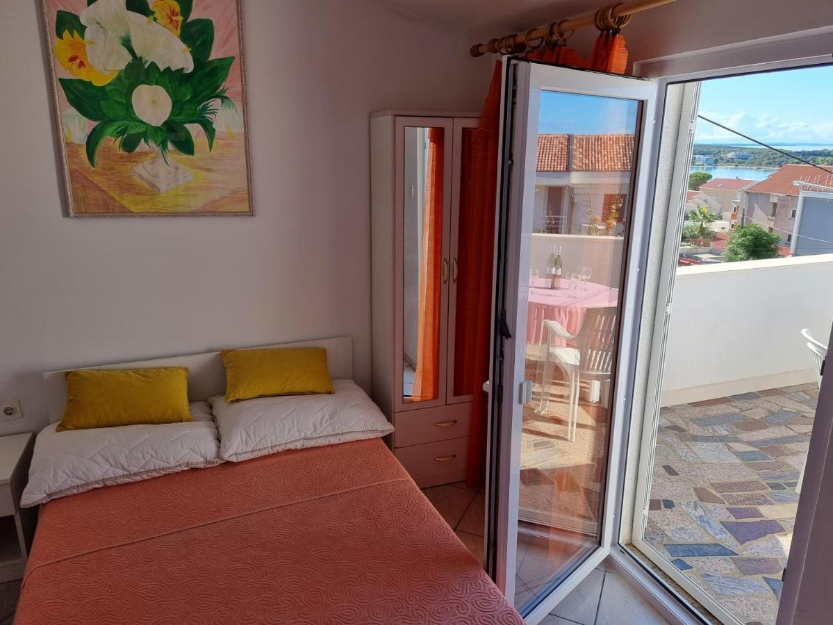 נובליה Apartments Ana מראה חיצוני תמונה