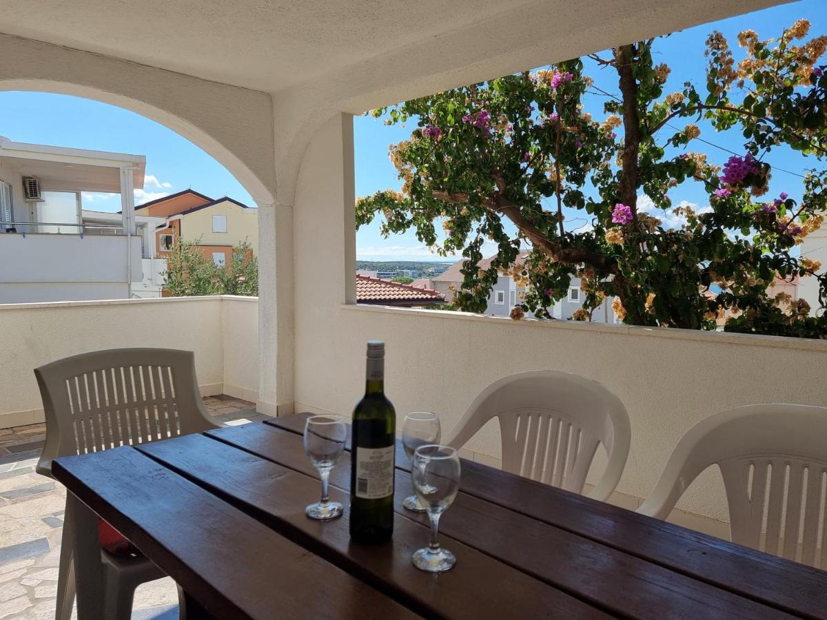 נובליה Apartments Ana מראה חיצוני תמונה