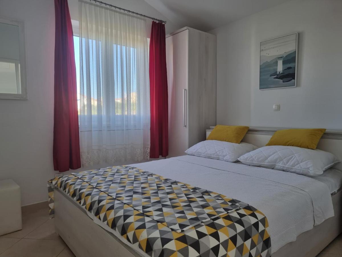נובליה Apartments Ana מראה חיצוני תמונה