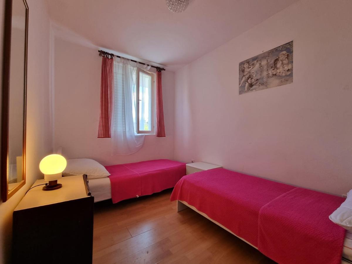 נובליה Apartments Ana מראה חיצוני תמונה